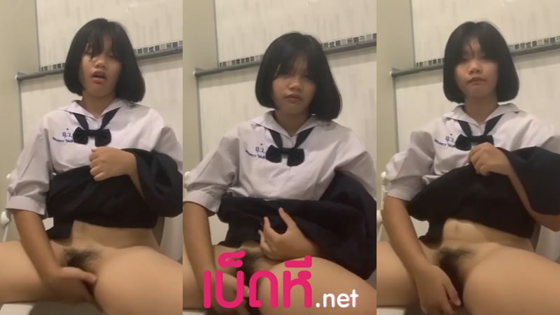 หลุดคอลเสียว นักเรียน เงี่ยนหีทนไม่ไหวต้องขอครูมาเบ็ดหีในห้องน้ำ เด็กสมัยนี้เงี่ยนเร็วจริงๆใช้นิ้วจ้วงรูหีเด็ดๆ หีเด็กโคตรฟิตโคตรน่าเย็ด